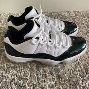 Jordan 11 Retro Low Iridescent